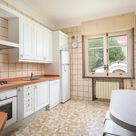 Vila La Casona Del Fronton Camino (Asturias)