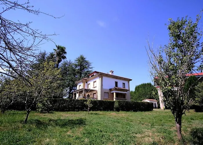 La Casona Del Fronton Villa *